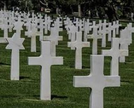 White crosses at the Normandy American Cemetery in Colleville-sur-Mer